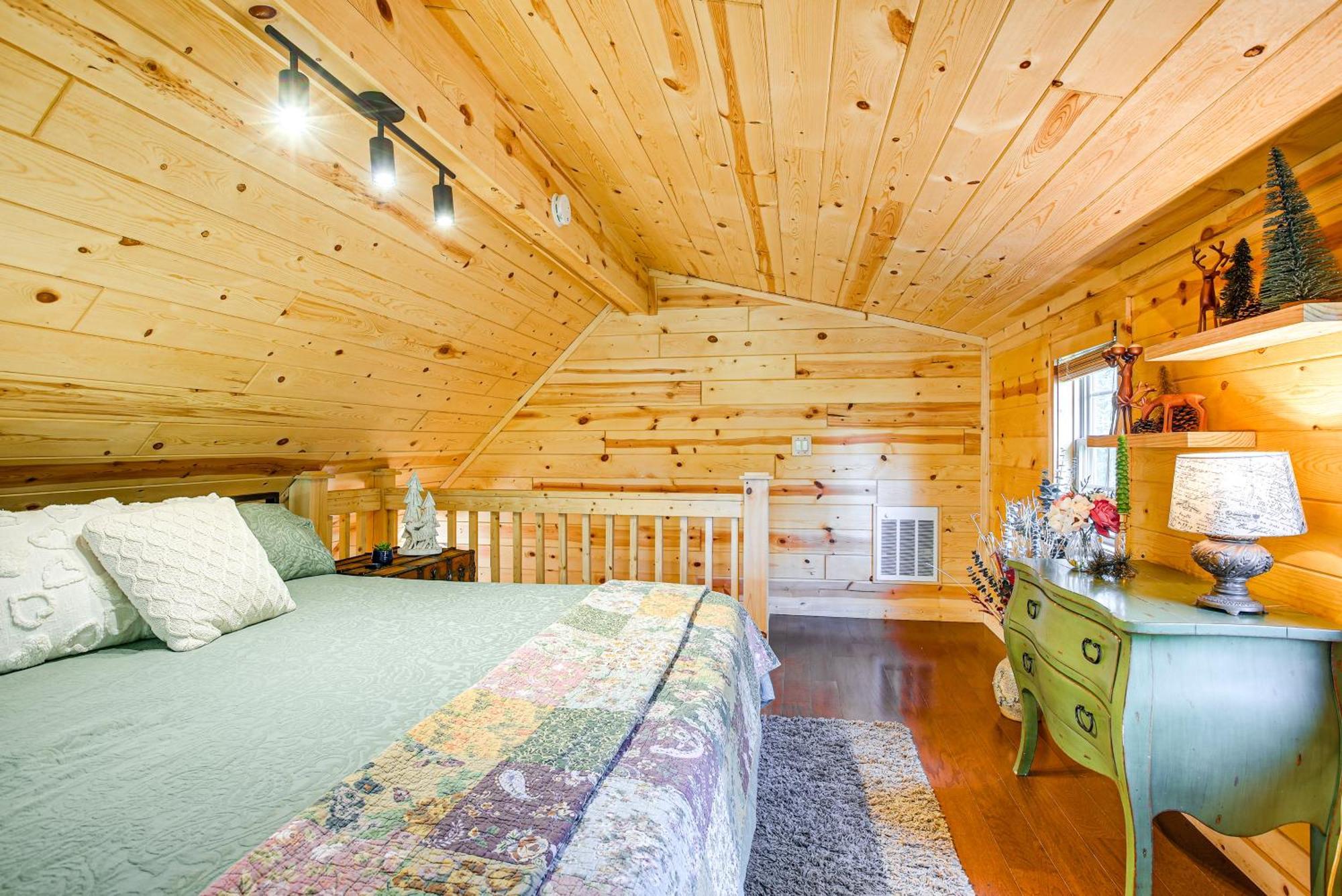 Idyllic Cabin In The Heart Of Hocking Hills Rockbridge Exterior photo